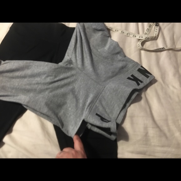 ❤️Victoria’s Secret PINK Gray Yoga Leggings❤️ - Picture 4 of 6